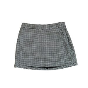 Abercrombie & Fitch Houndstooth Mini Skort- Size Medium